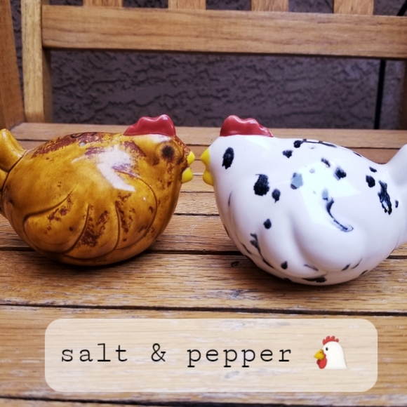 Other - 🎉HP!🎉NEW Salt&Pepper roosters🌿